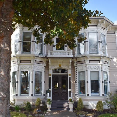 Mccall House Boutique Hotel Ashland Exterior photo
