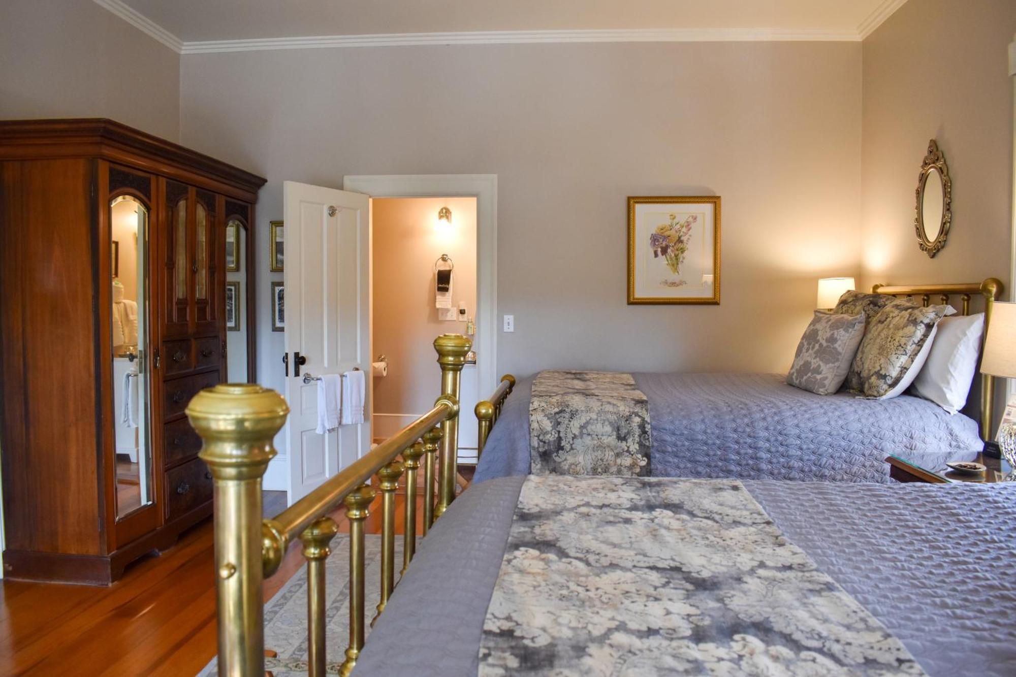 Mccall House Boutique Hotel Ashland Exterior photo