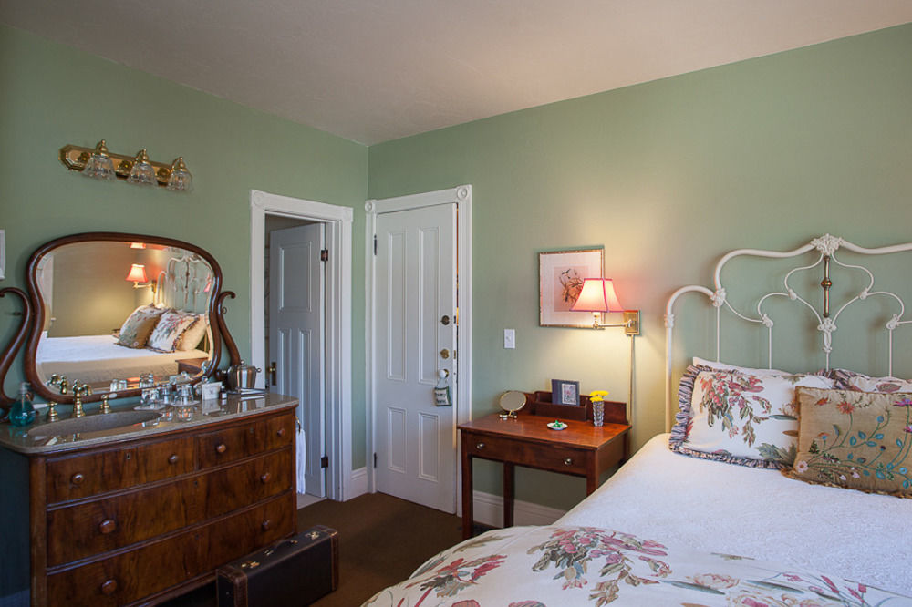 Mccall House Boutique Hotel Ashland Exterior photo